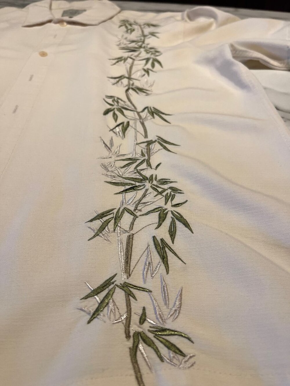 Trader Bay short sleeve resort style camp shirt - Men's Large - Picture 1 of 9